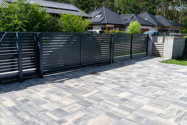 Best Interlocking Driveway Pavers  in Lawrenceville, GA